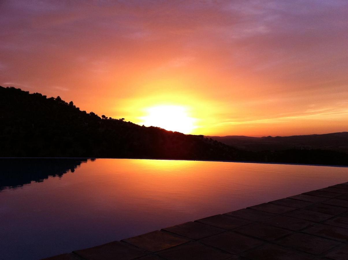 Hotel Rural Los Tadeos Zahara De La Sierra Εξωτερικό φωτογραφία