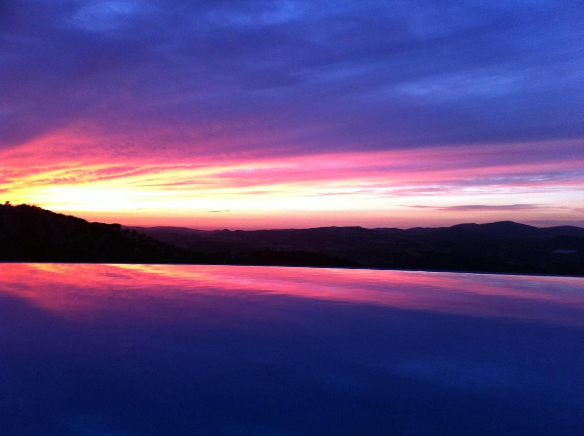 Hotel Rural Los Tadeos Zahara De La Sierra Εξωτερικό φωτογραφία
